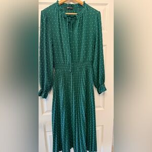 Elegant Green Polka Dot Dress